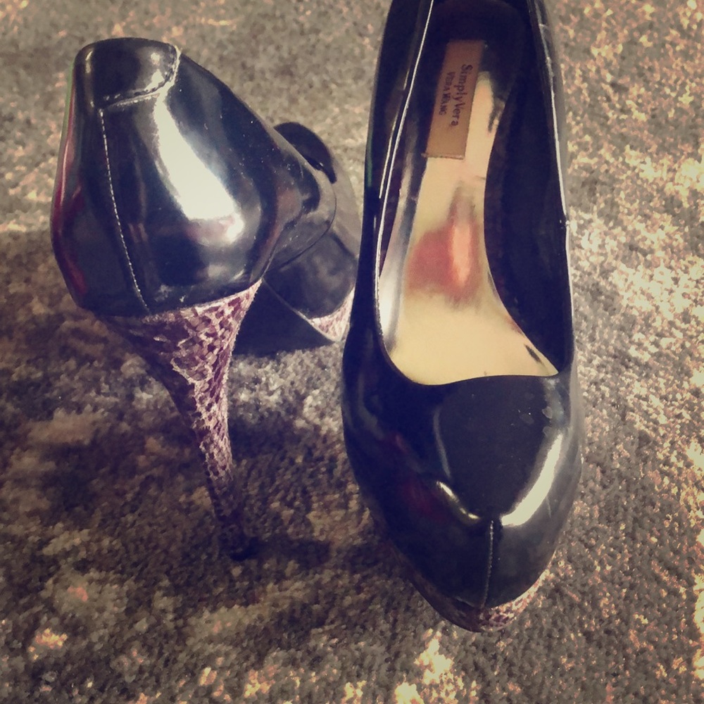 Vera Wang black shoes.